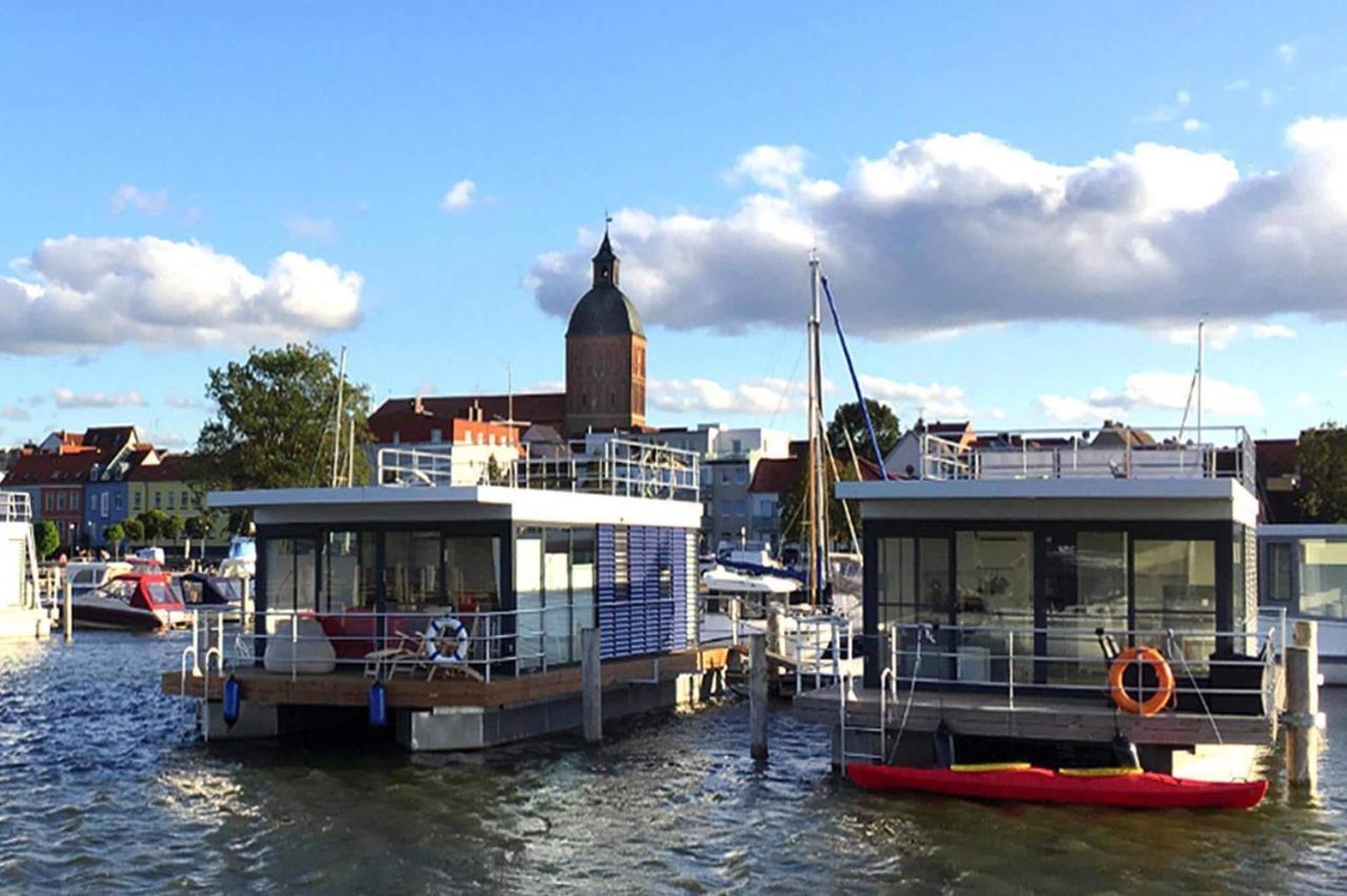 Hausboot Floating Houses Blue Active In Ribnitz-Damgarten Kültér fotó